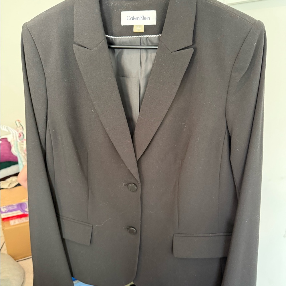 Calvin Klein Women’s Elegant Black Suit Jacket